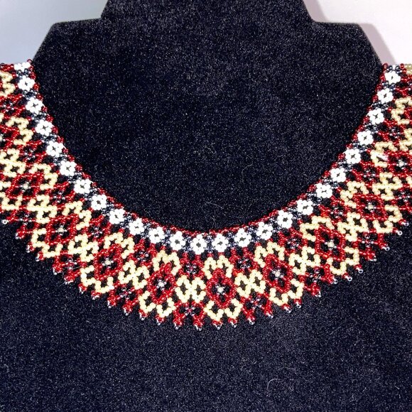 Necklace choker \